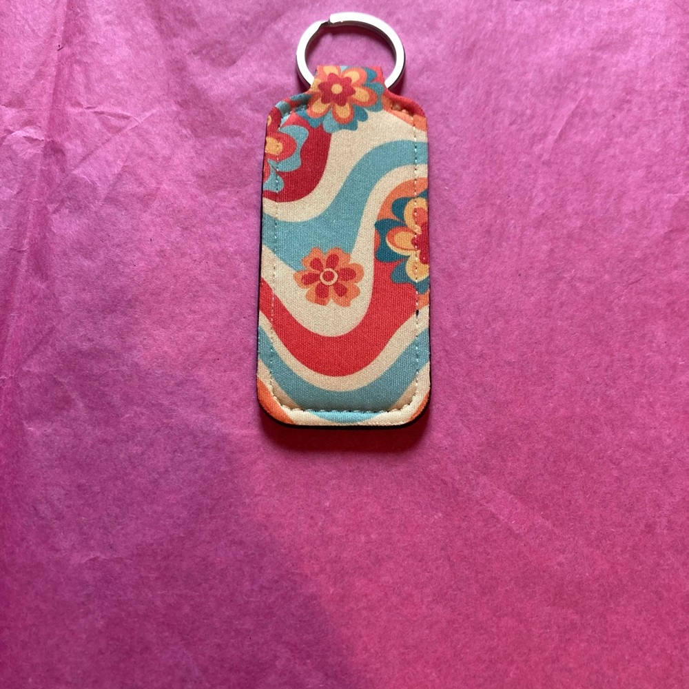 Floral Patterned Keychain Holder - Picture 2 of 2